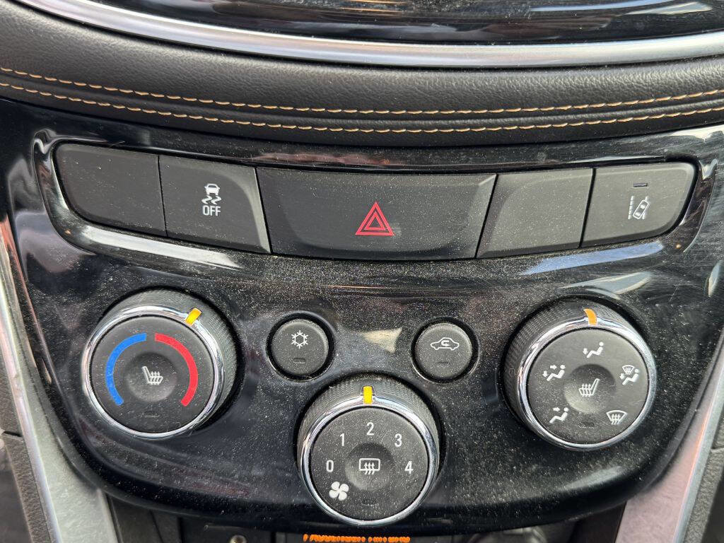 Used 2017 Chevrolet Trax Premier w/ Driver Confidence II Package image 19