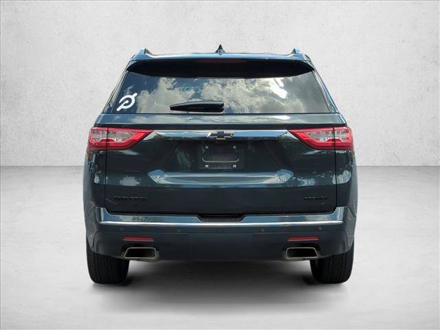 Used 2020 Chevrolet Traverse Premier w/ LPO, Blackout Package FWD image 6
