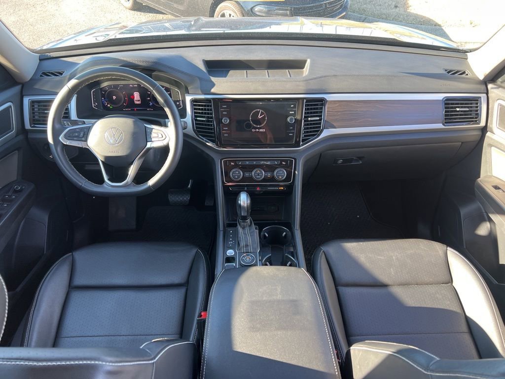 Used 2022 Volkswagen Atlas SE image 25