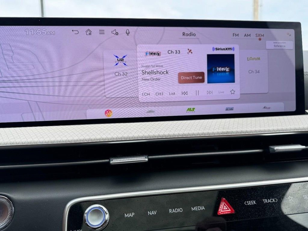 Certified 2025 Genesis GV80 3.5T Prestige image 22