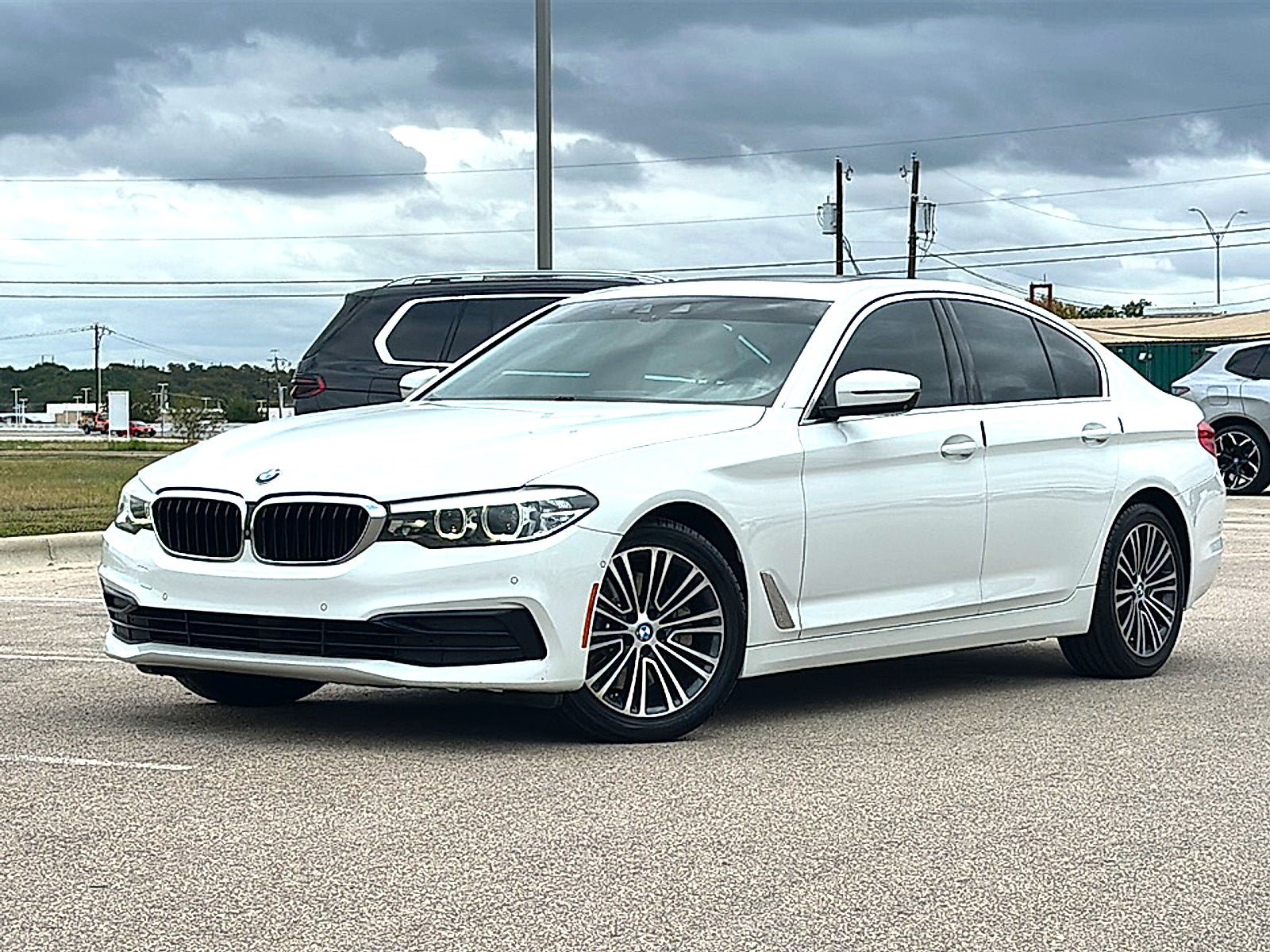 Used 2019 BMW 530i w/ Convenience Package RWD image 2