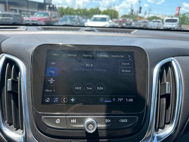 Used 2024 Chevrolet Equinox Premier AWD/4WD image 18