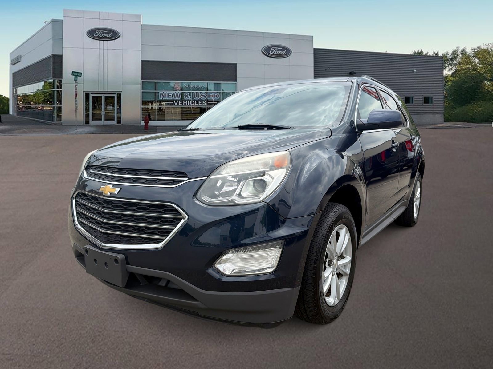 Used 2017 Chevrolet Equinox LT FWD image 1