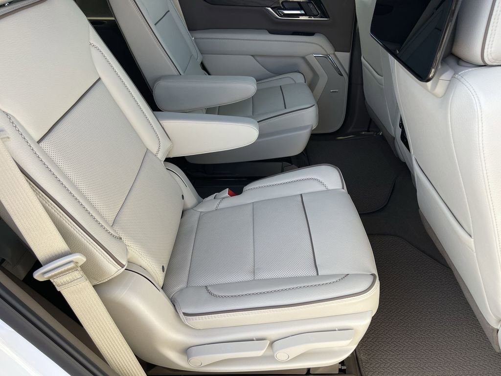 New 2026 GMC Yukon Denali w/ Denali Reserve Package image 28
