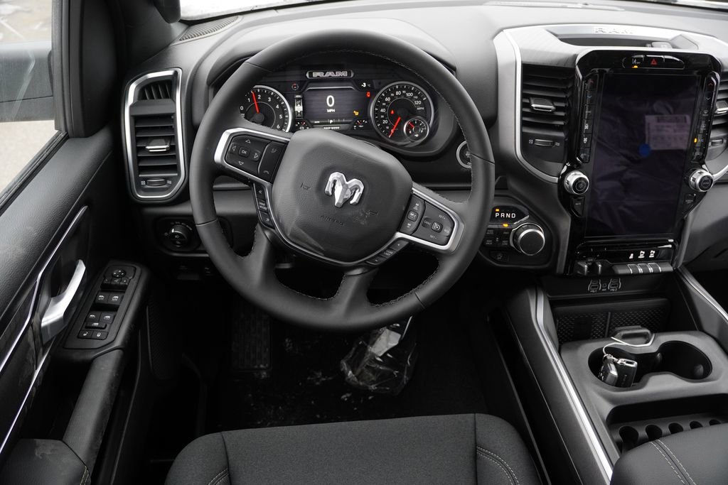 New 2026 RAM 1500 Big Horn AWD/4WD image 12