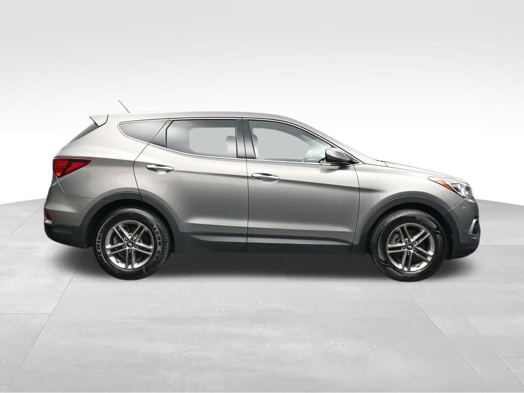Used 2018 Hyundai Santa Fe Sport FWD image 6