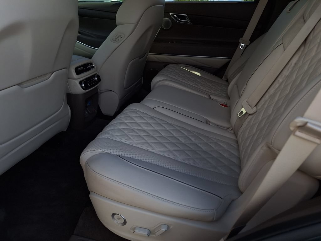 Used 2024 Genesis GV80 3.5T w/ Prestige Package AWD/4WD image 12