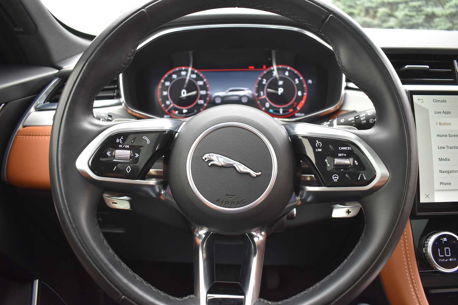 Used 2024 Jaguar F-PACE R-Dynamic S AWD/4WD image 21