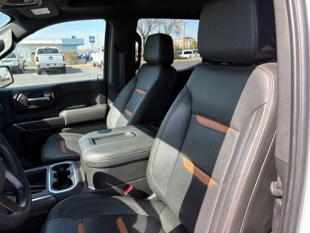 Used 2022 GMC Sierra 1500 AT4 w/ AT4 Premium Package image 9