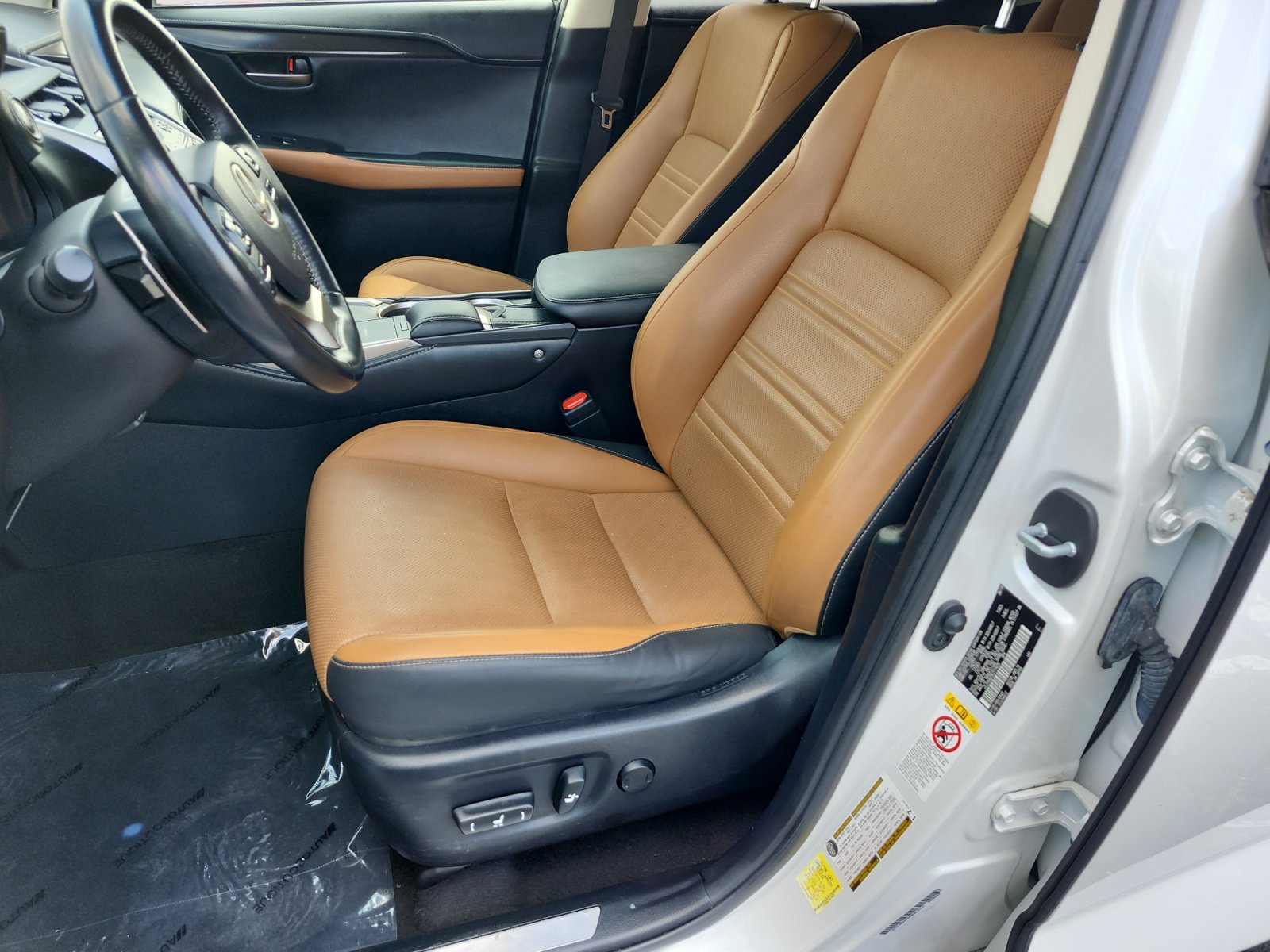 Used 2019 Lexus NX 300 FWD w/ Comfort Package image 9
