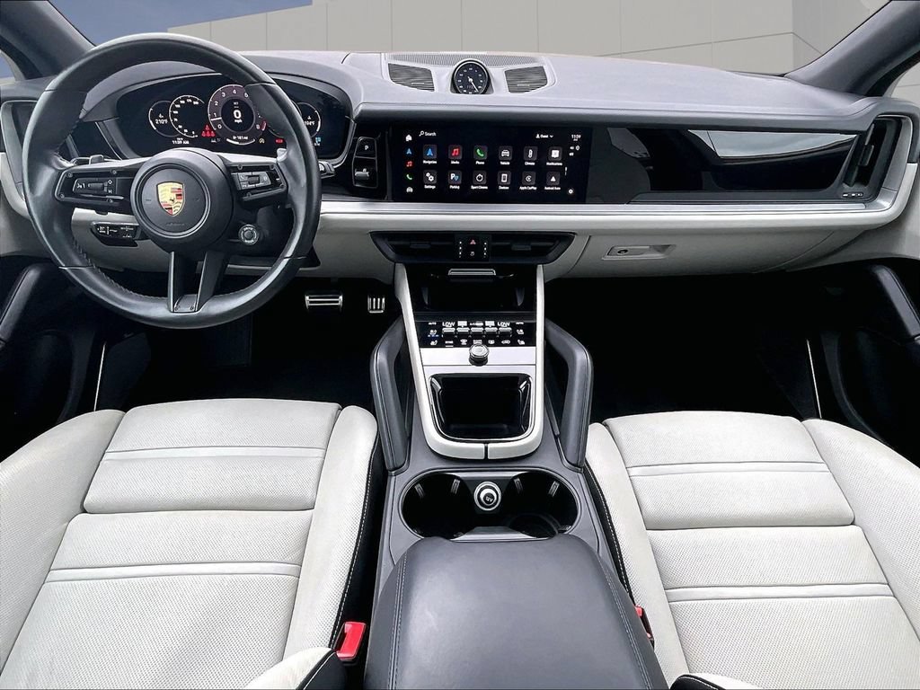 Certified 2024 Porsche Cayenne S AWD/4WD image 14