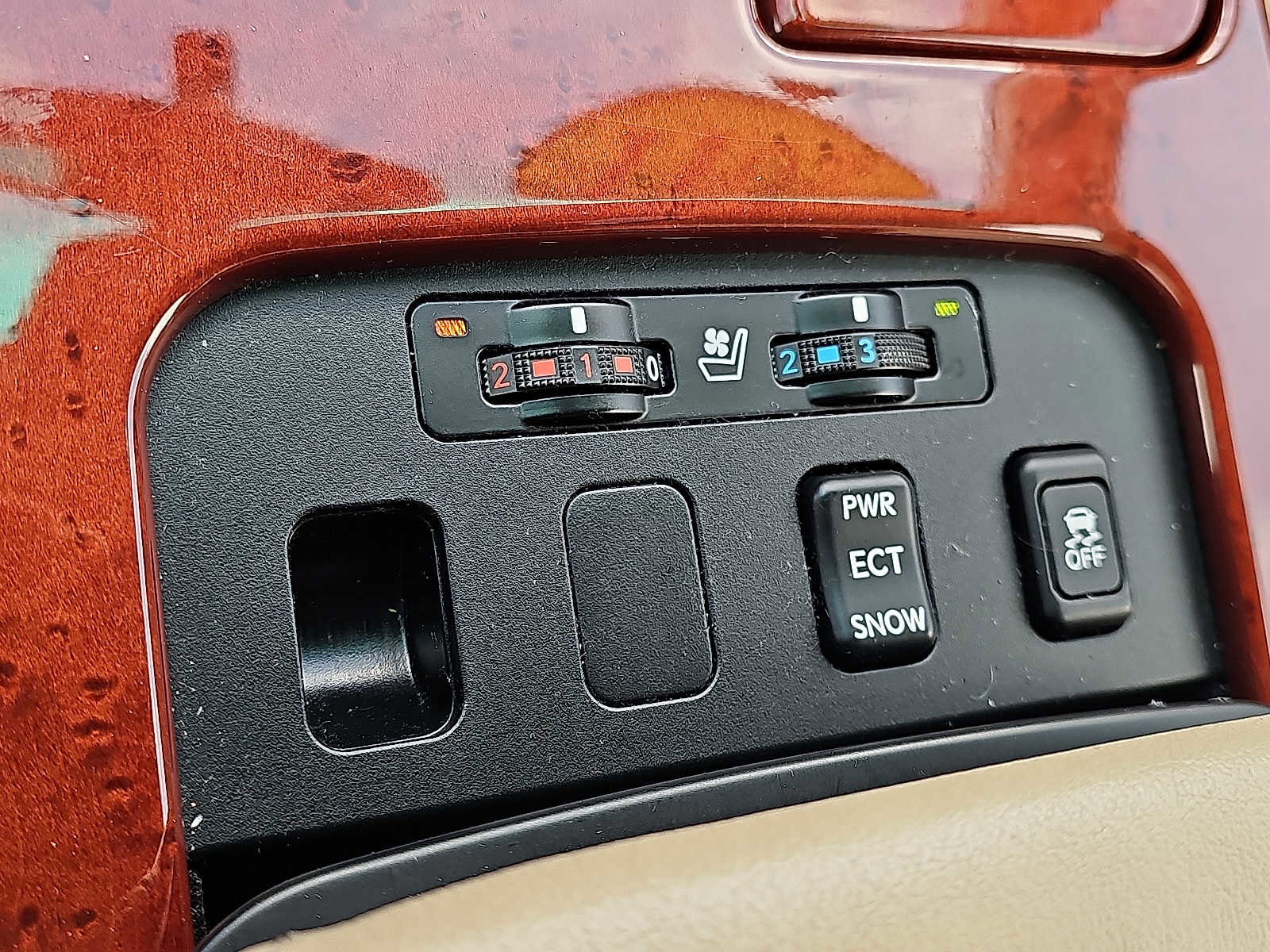 Used 2011 Lexus GS 350 AWD image 25