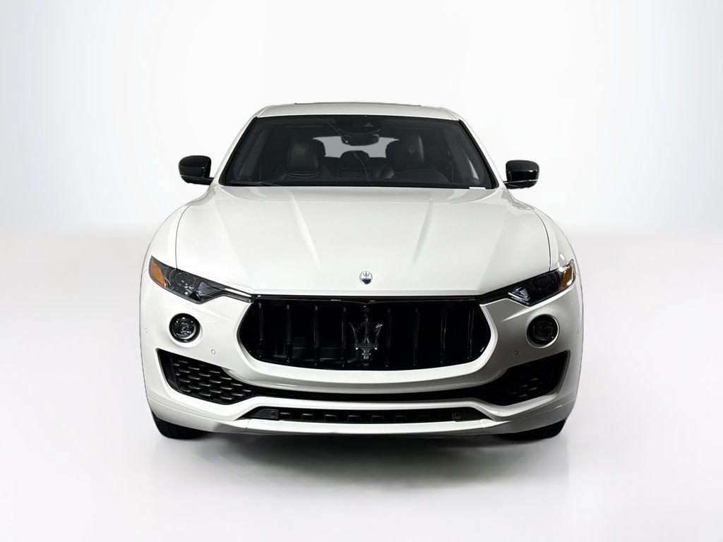 Used 2024 Maserati Levante GT Ultima AWD/4WD image 8