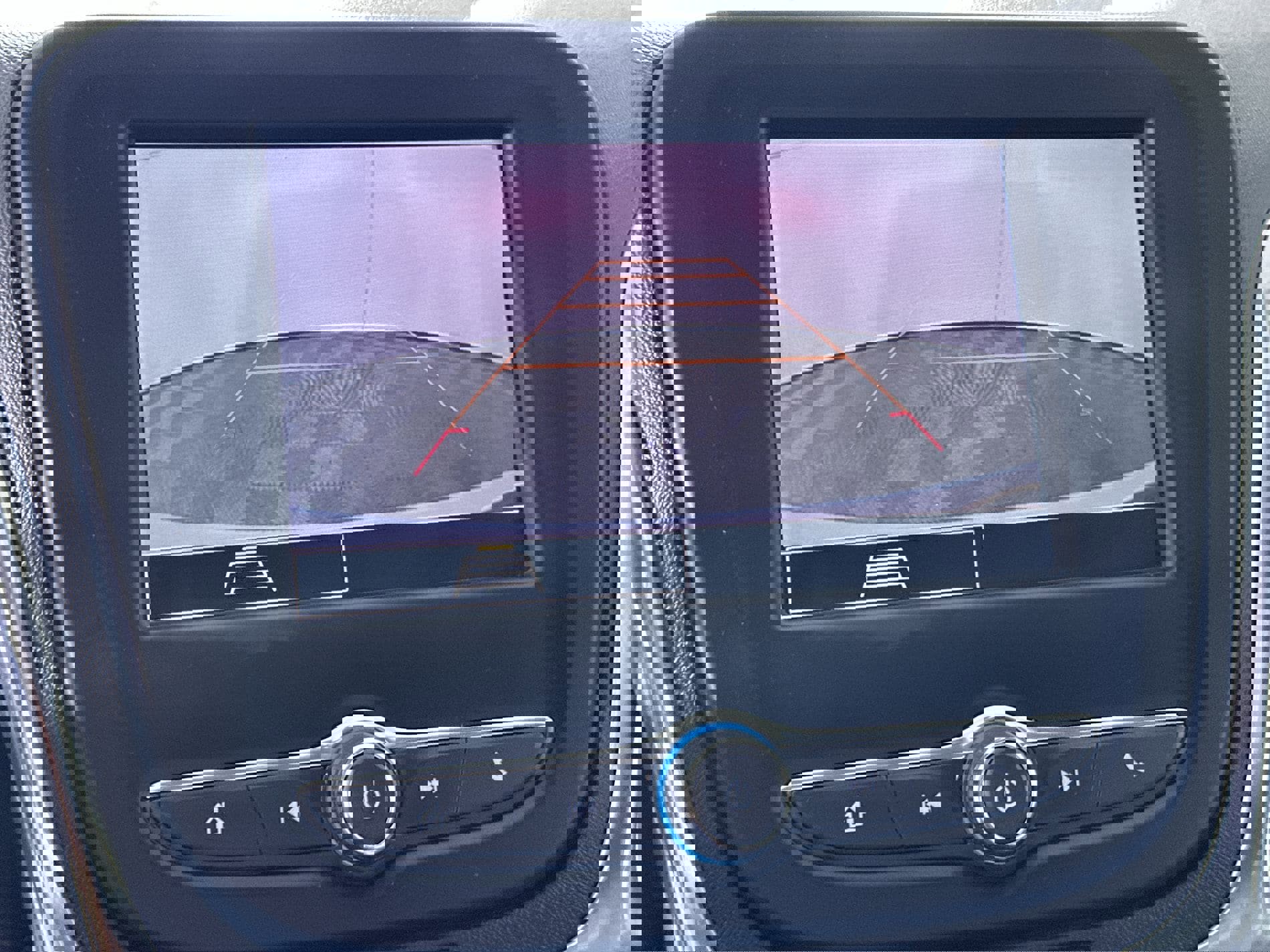 Used 2023 Chevrolet Equinox LT image 51