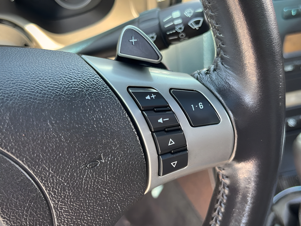 Used 2009 Chevrolet Corvette Coupe w/ Preferred Equipment Group RWD image 38