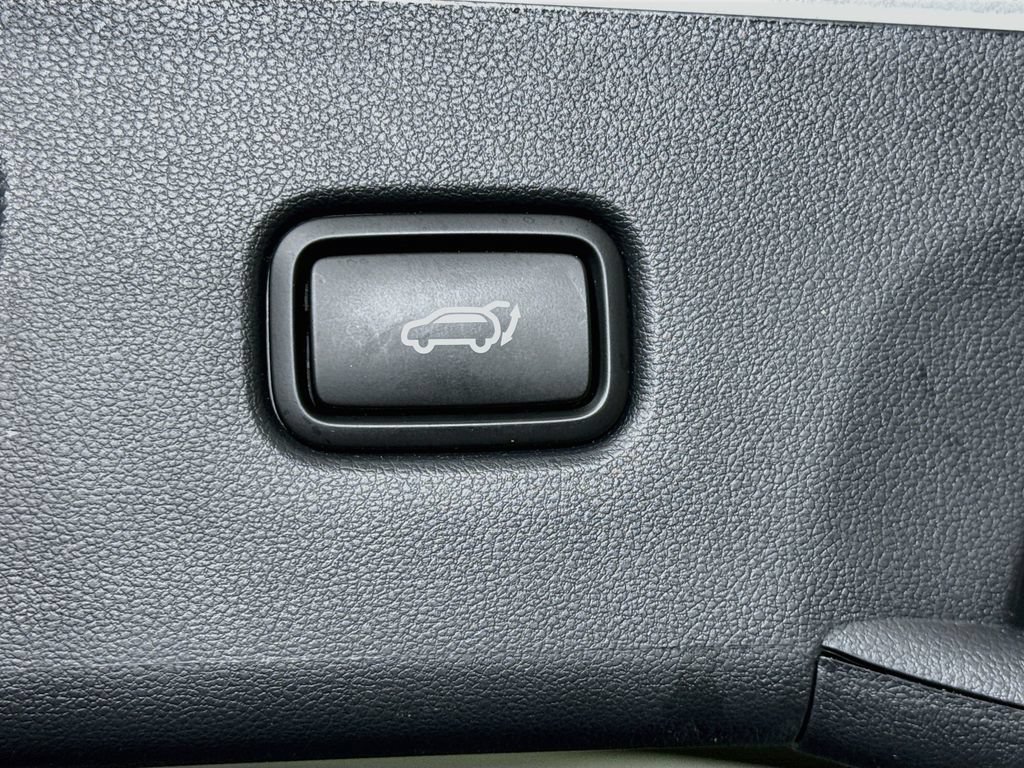 Certified 2024 Hyundai Tucson Limited AWD/4WD image 31