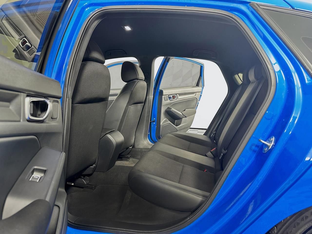 Used 2024 Honda Civic Sport image 28