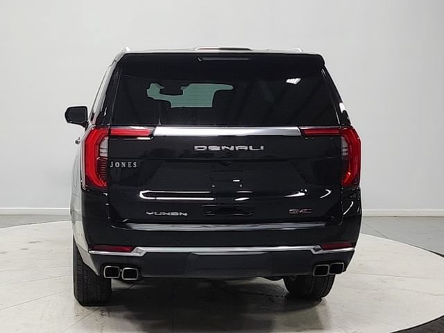 Used 2025 GMC Yukon XL Denali AWD/4WD image 6