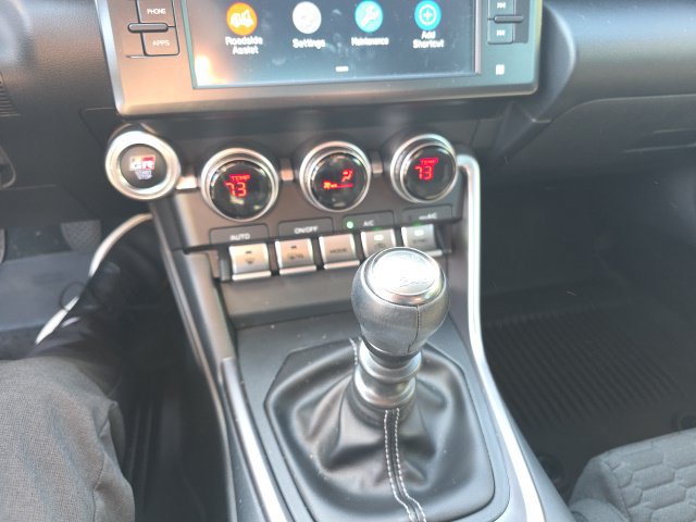 Used 2026 Toyota GR86 RWD image 13
