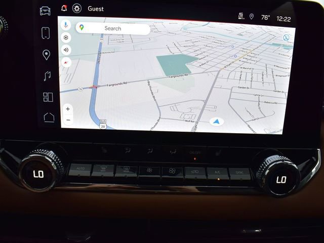 Used 2025 GMC Canyon AT4 image 16