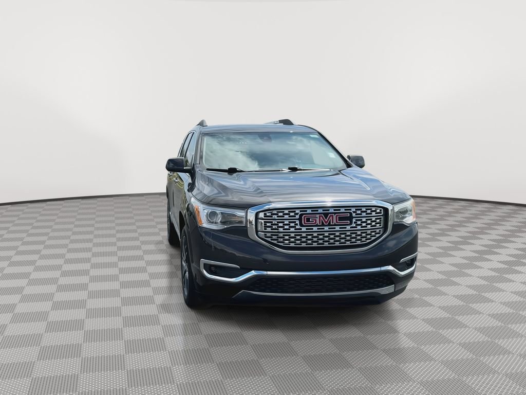 Used 2019 GMC Acadia Denali w/ LPO, Cargo Package FWD image 2