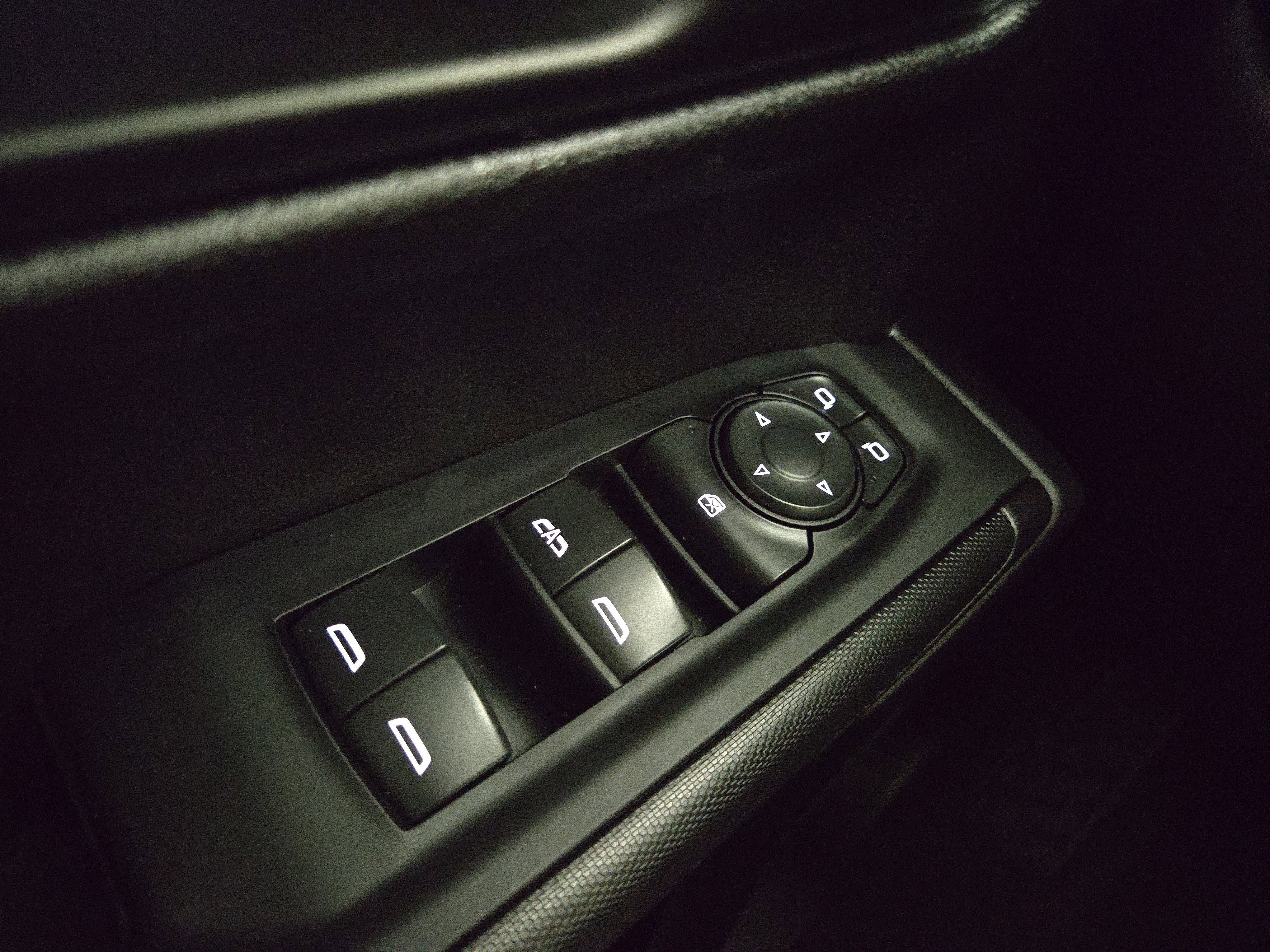 Used 2022 Chevrolet Silverado 1500 Custom w/ LPO, Dark Essentials Package image 27