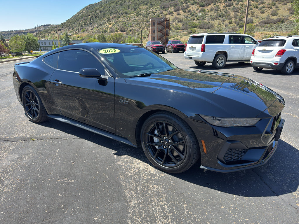 Used 2025 Ford Mustang GT w/ Mustang Nite Pony Package RWD image 1