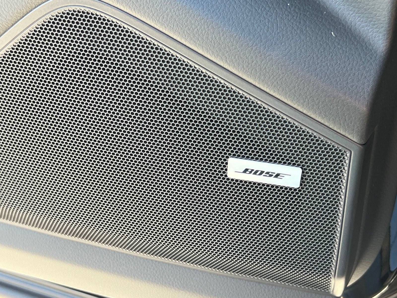 New 2026 Porsche Cayenne Coupe AWD/4WD image 33