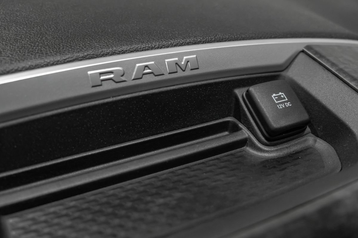 Used 2022 RAM 3500 Big Horn AWD/4WD image 26