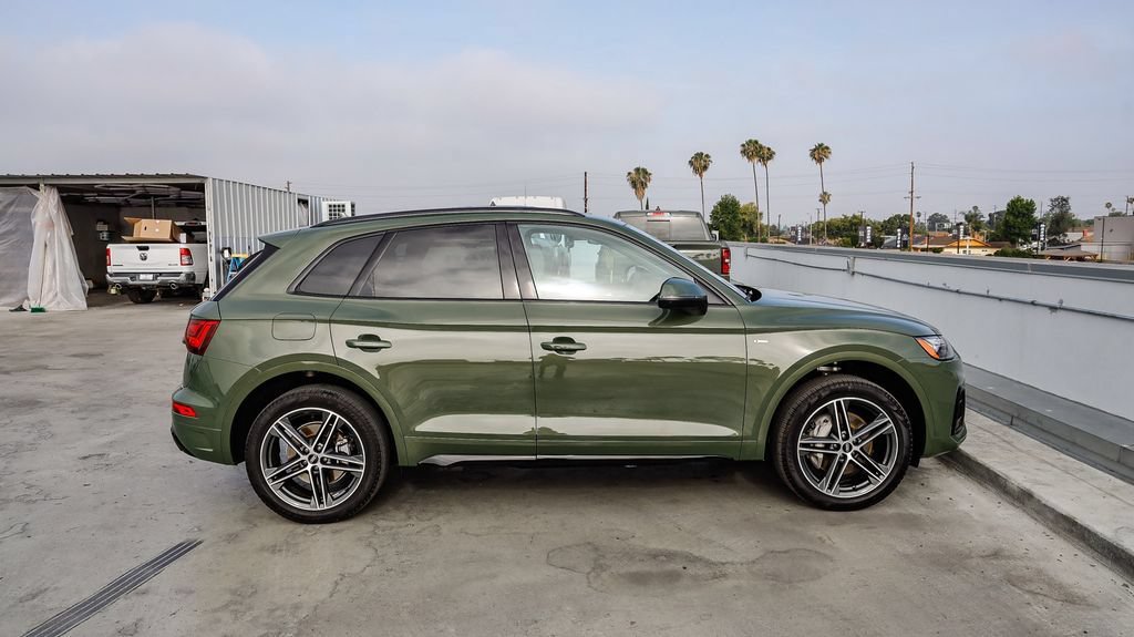 Used 2023 Audi Q5 e Premium Plus w/ Premium Plus Package AWD/4WD image 13