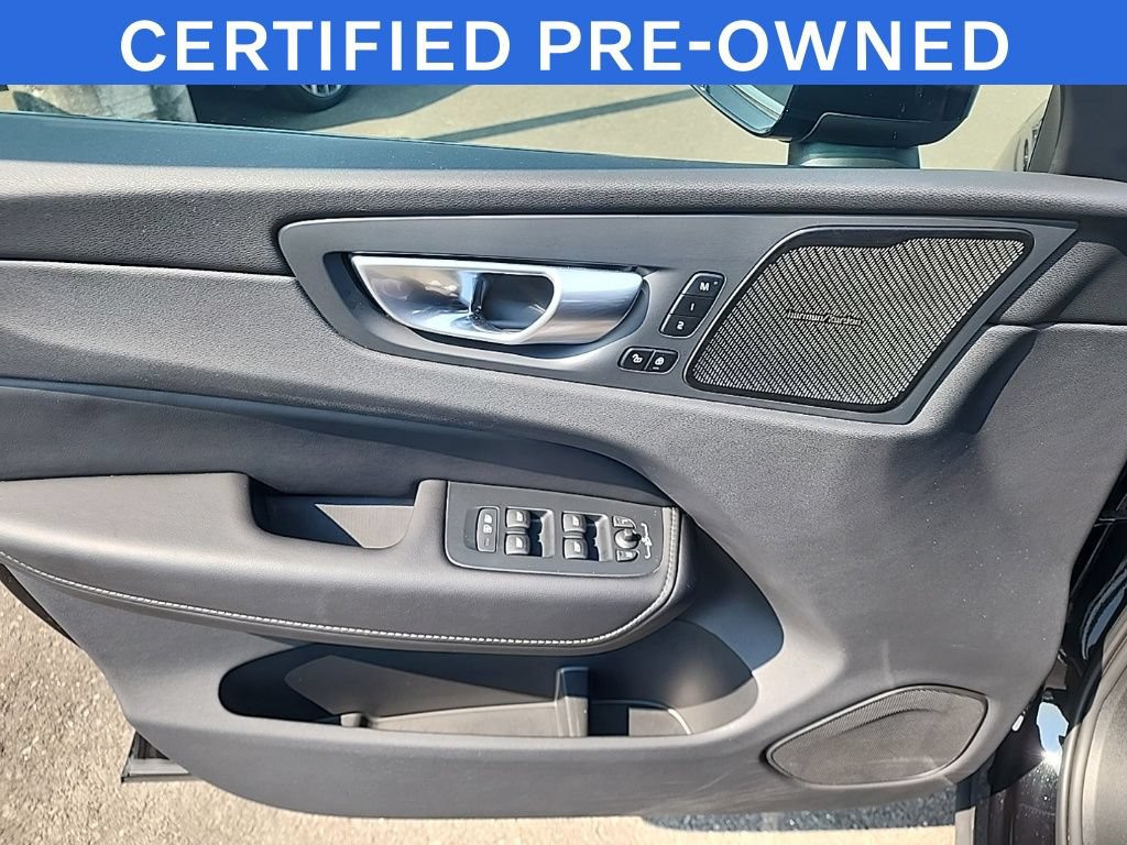 Certified 2024 Volvo XC60 T8 Ultimate w/ Protection Package Premier AWD/4WD image 11