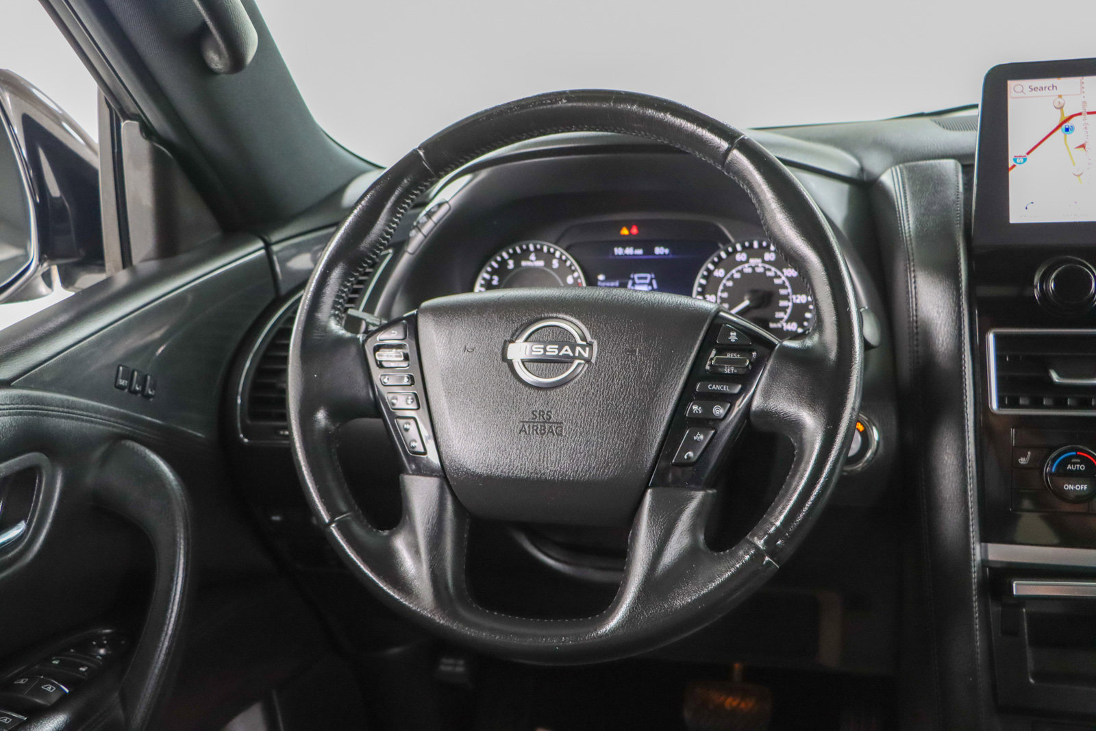 Used 2023 Nissan Armada SL w/ Midnight Edition Package AWD/4WD image 13