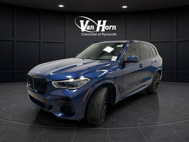 Used 2022 BMW X5 M50i w/ Executive Package AWD/4WD image 3