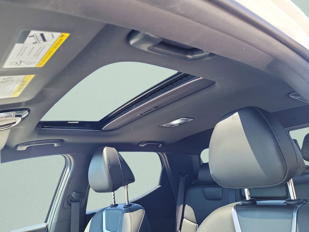 Used 2023 Hyundai Santa Cruz Limited image 17