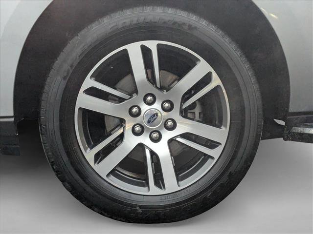 Used 2023 Ford Expedition Limited image 28