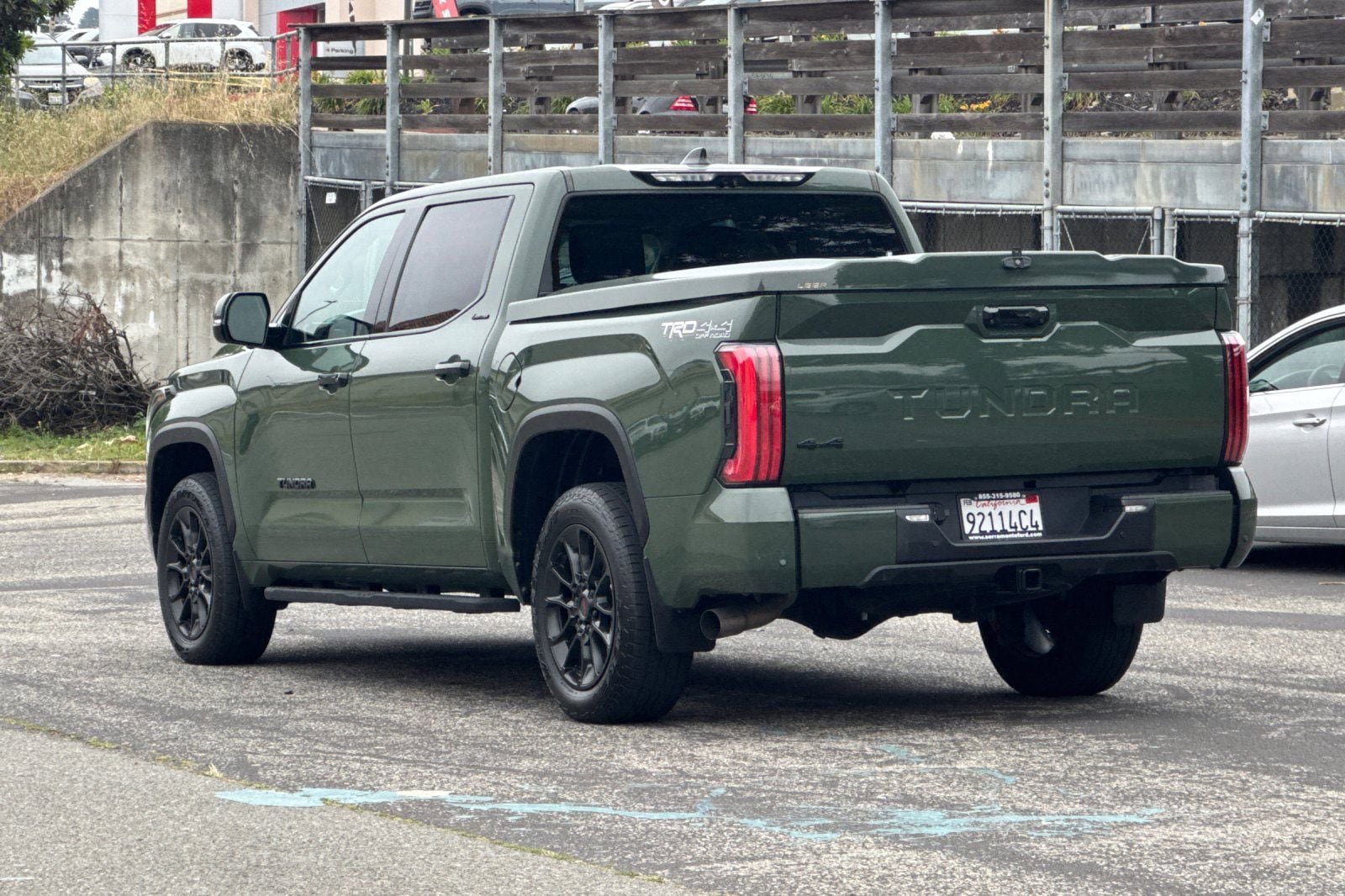 Used 2023 Toyota Tundra Limited w/ TRD Off-Road Package AWD/4WD image 7