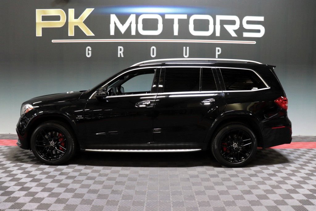 Used 2018 Mercedes-Benz GLS 63 AMG 4MATIC w/ Accessory Chrome Package image 3