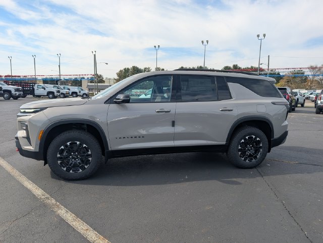 New 2027 Chevrolet Traverse Z71 w/ Enhanced Driving Package AWD/4WD image 4