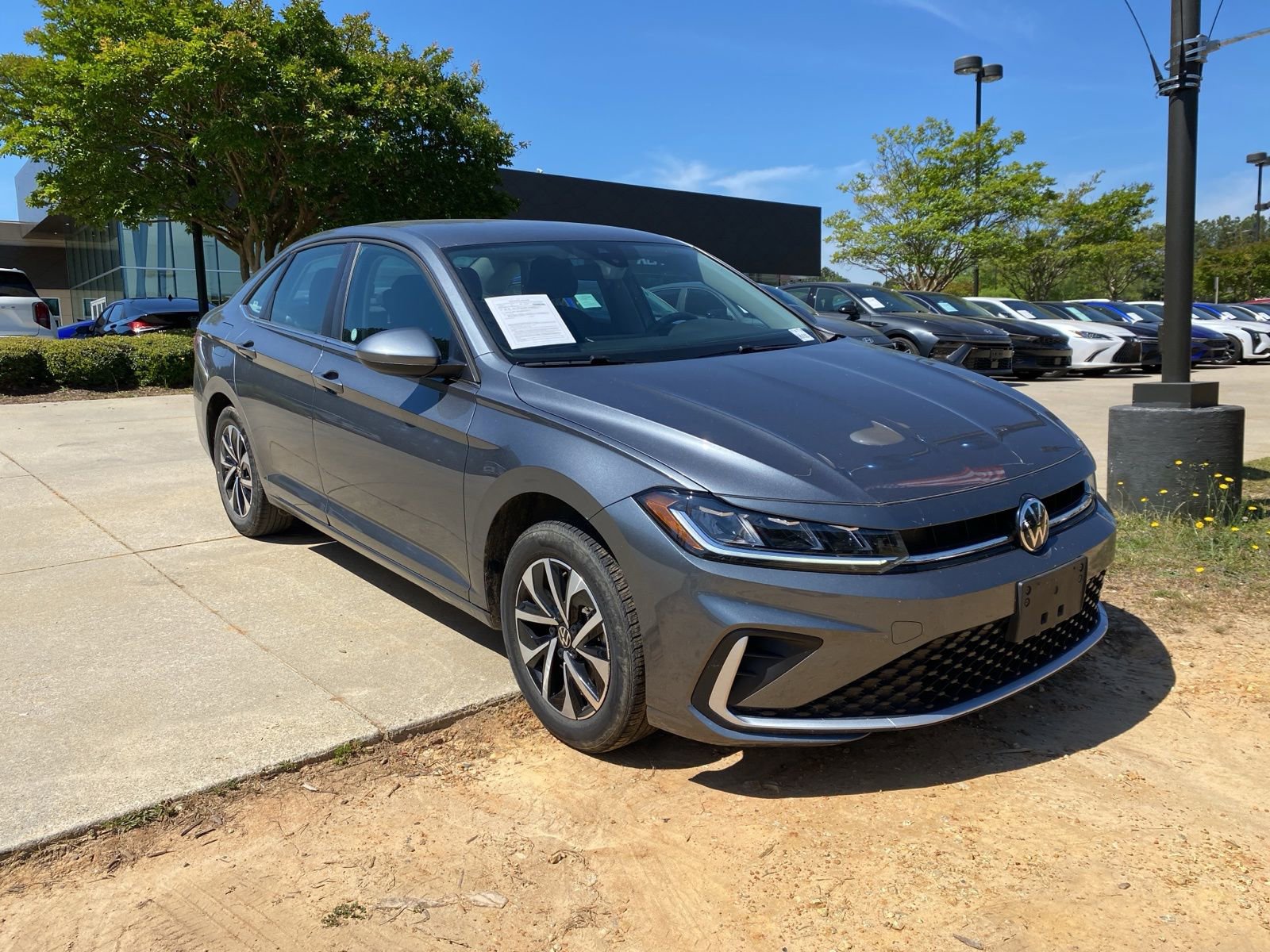 Used 2025 Volkswagen Jetta S FWD image 8
