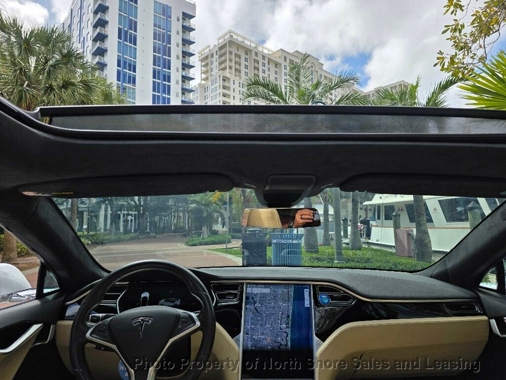 Used 2015 Tesla Model S 70 image 51