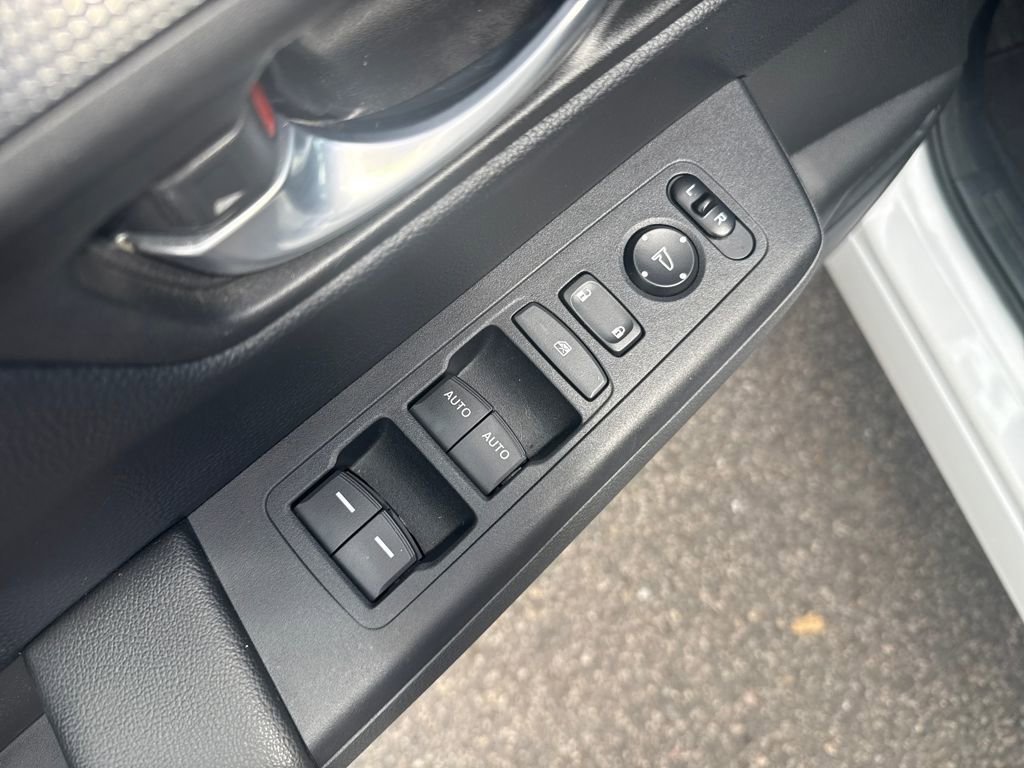 Used 2023 Honda CR-V Sport image 13