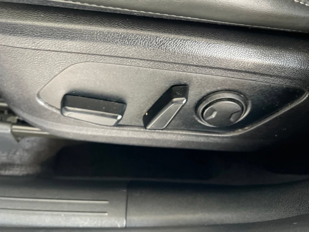 Certified 2024 Kia Sorento S FWD image 44