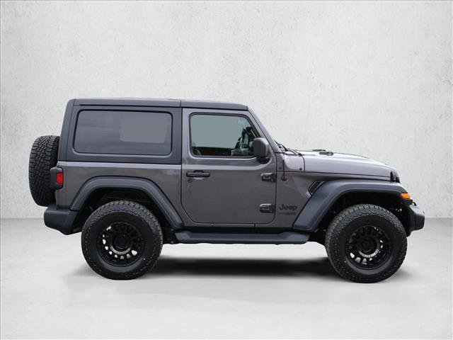 Used 2018 Jeep Wrangler Sport AWD/4WD image 4