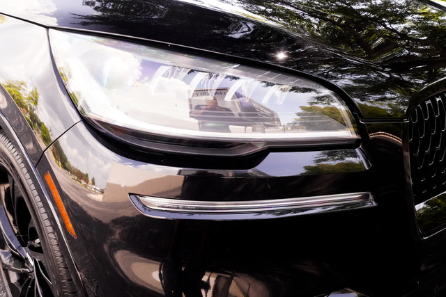 Used 2024 Lincoln Aviator Reserve w/ Equipment Group 201A RWD image 30