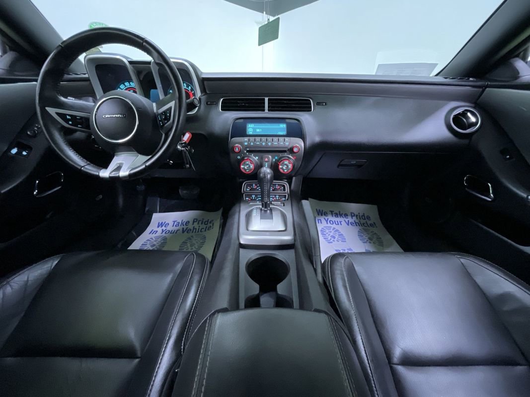 Used 2010 Chevrolet Camaro SS w/ RS Package image 18