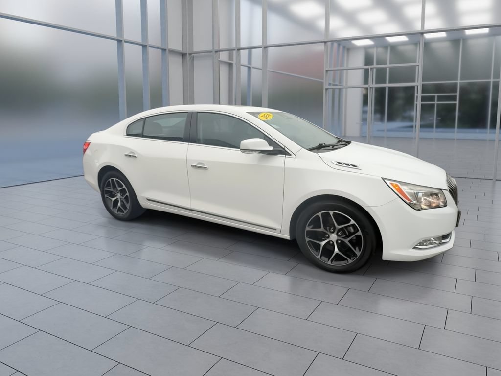Used 2016 Buick LaCrosse Sport Touring w/ Experience Buick Package FWD image 2