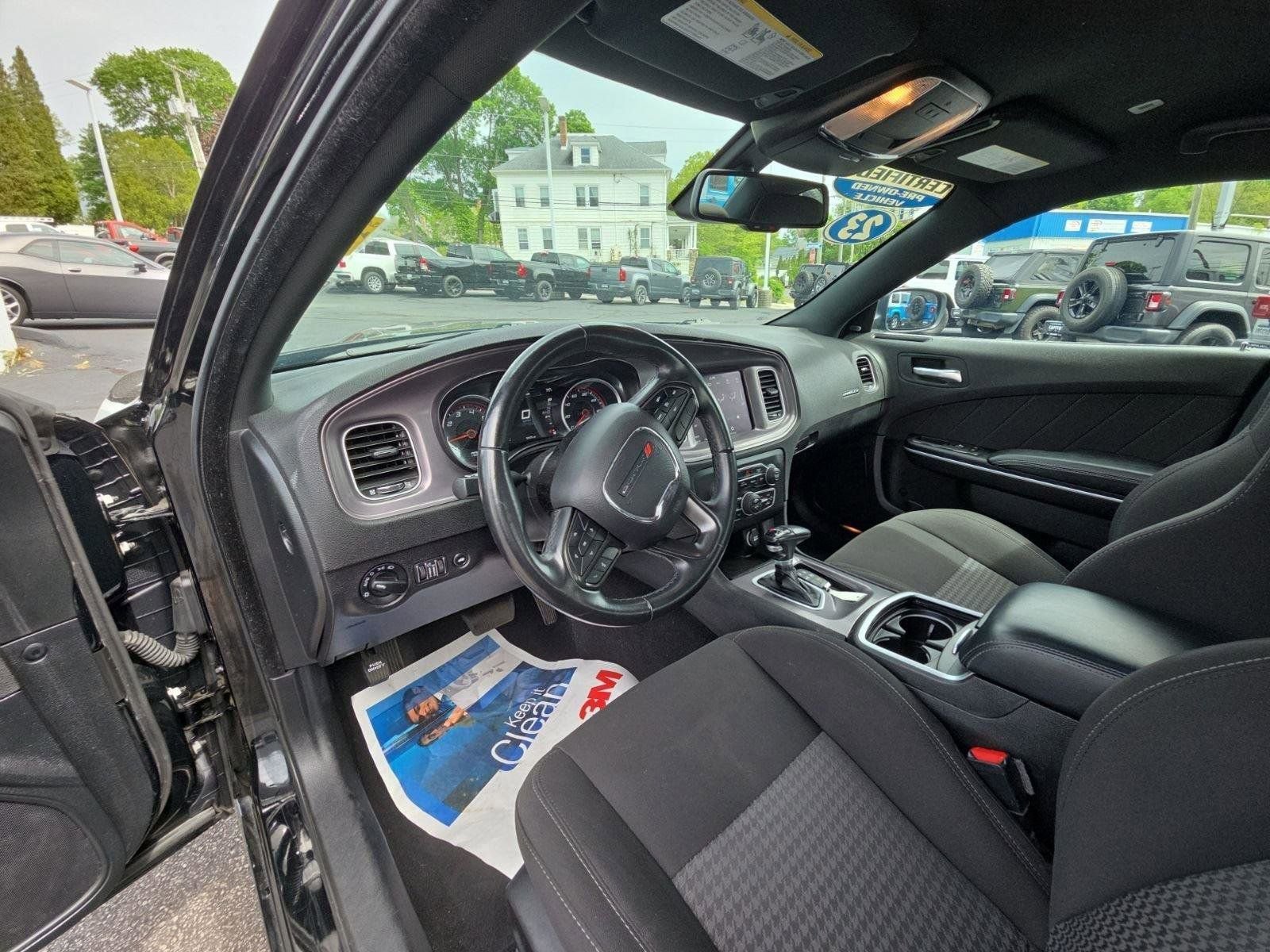 Used 2023 Dodge Charger GT image 18