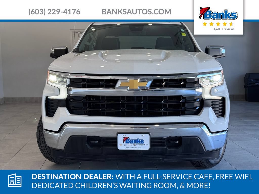 Used 2026 Chevrolet Silverado 1500 LT AWD/4WD image 3