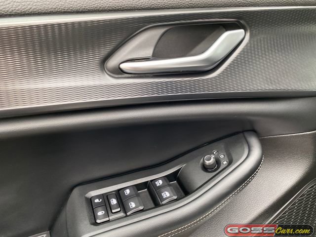 Certified 2024 Jeep Grand Cherokee Altitude image 23