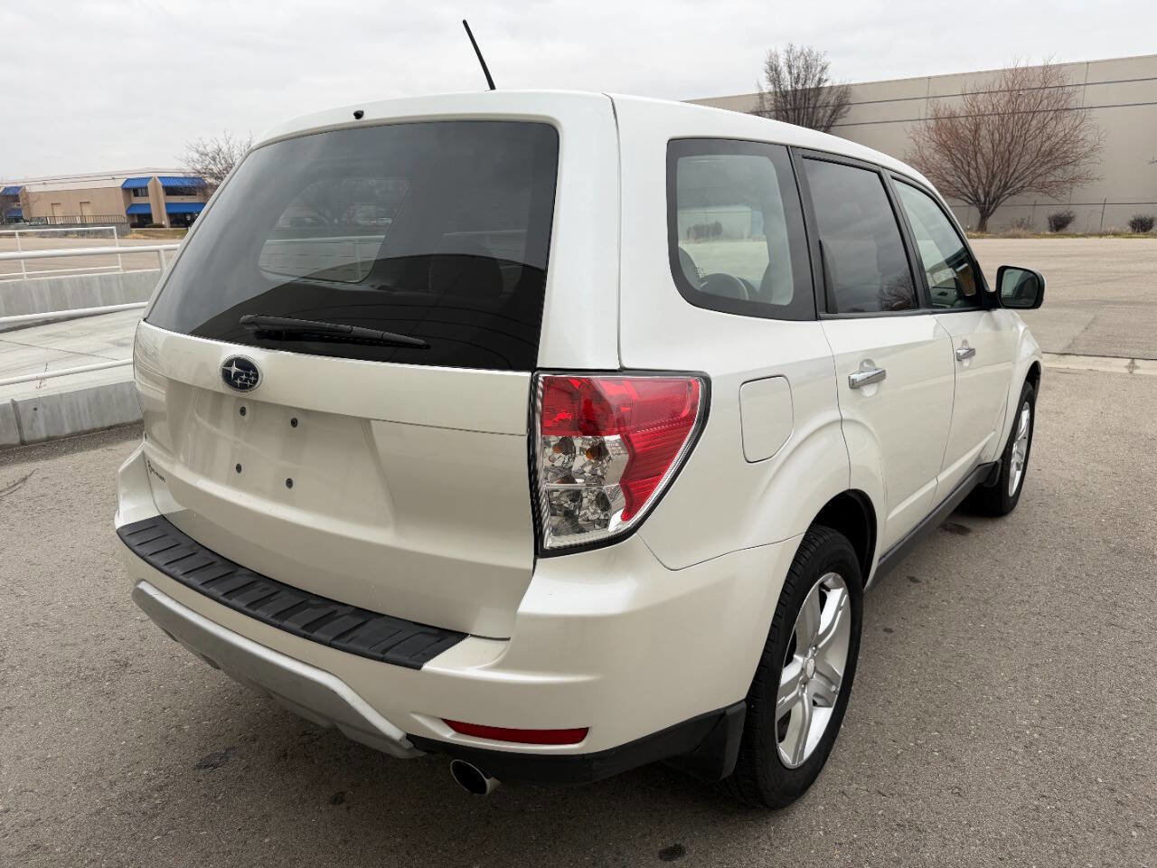 Used 2009 Subaru Forester 2.5X image 13